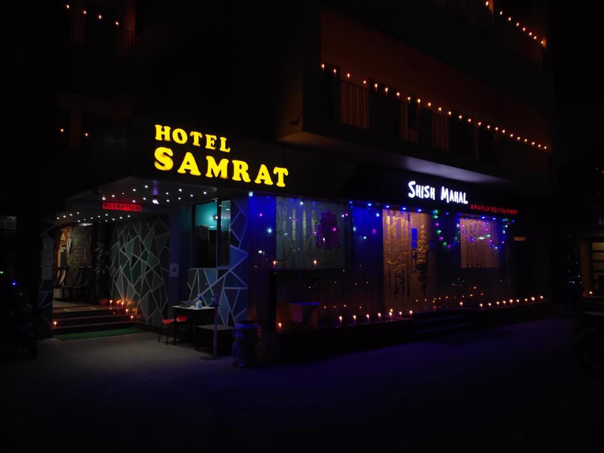 Hotel Samrat Baharampur Exterior photo